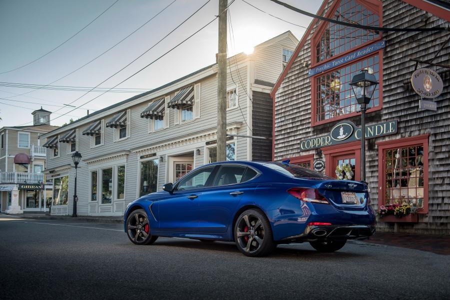  Genesis G70 3.3T 2018 года  (NA) (фото 42 из 42)